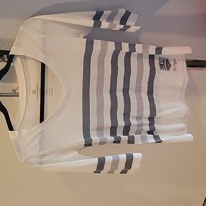 LA Kings V-neck 3/4 sleeve Striped Tee